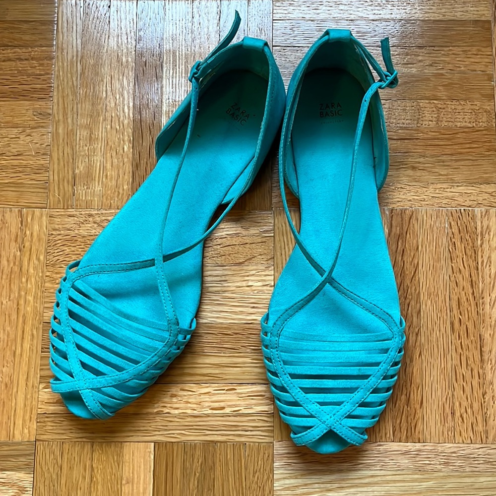 ZARA Turquoise Huaraches Sandal Flats Sz 7.5 / 38